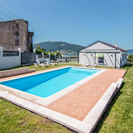 Holiday home Awesome In With Wifi Noia